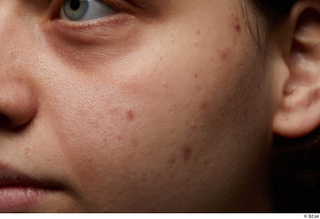  Photos Jennifer Larsen HD Face skin references cheek eye skin pores skin texture 0001.jpg